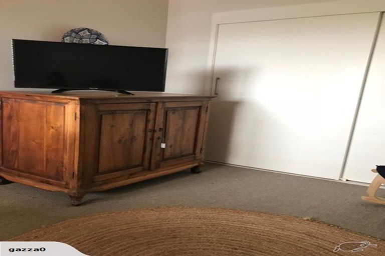 Photo of property in 6/34 Kitchener Road, Milford, Auckland, 0620