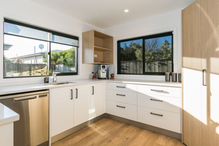 Photo of property in 28a Anzac Avenue, Onekawa, Napier, 4110