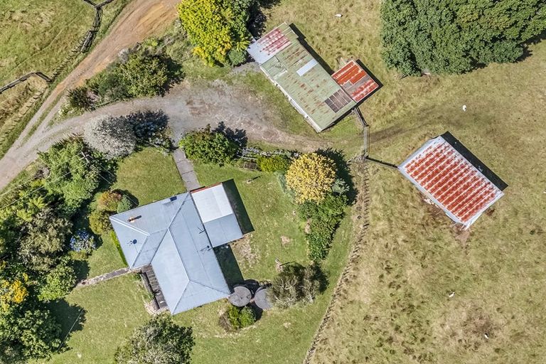 Photo of property in 710 Mangapapa Road, Tangarakau, Stratford, 4397