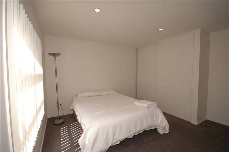 Photo of property in 87 Purchas Street, Edgeware, Christchurch, 8013