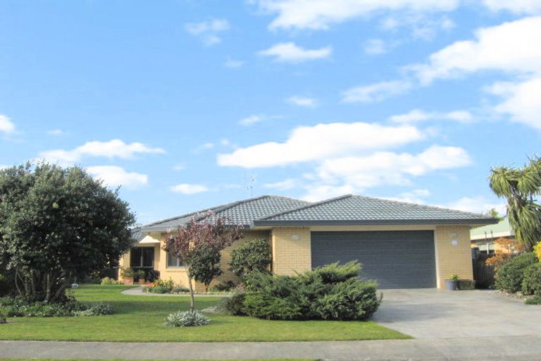 Photo of property in 7 Webb Place, Papamoa Beach, Papamoa, 3118