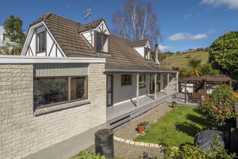 Photo of property in 52a Resolution Road, Welcome Bay, Tauranga, 3112
