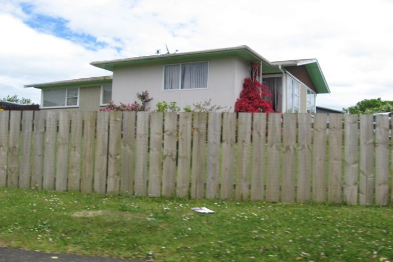 Photo of property in 30 Mascot Avenue, Mangere, Auckland, 2022