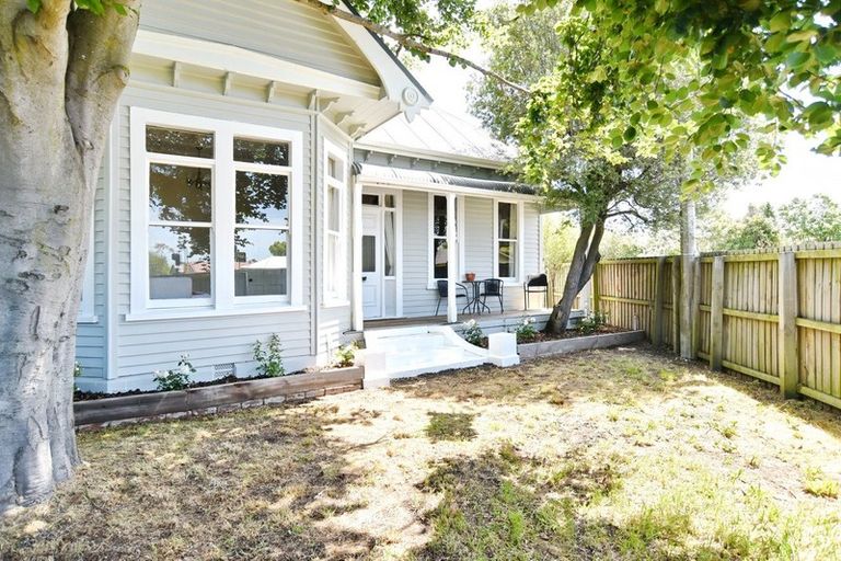 Photo of property in 35 Forfar Street, St Albans, Christchurch, 8014