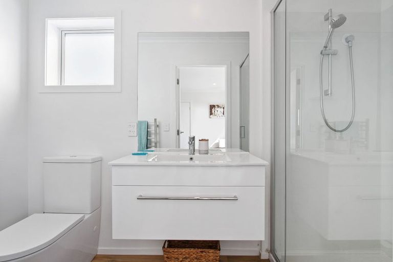 Photo of property in 6b Goble Road, Clarks Beach, Pukekohe, 2679