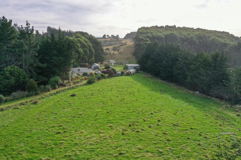 Photo of property in 110 Taieri Mouth Road, Kuri Bush, Brighton, 9091