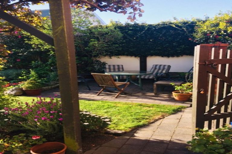 Photo of property in 184 Le Cren Street, Seaview, Timaru, 7910