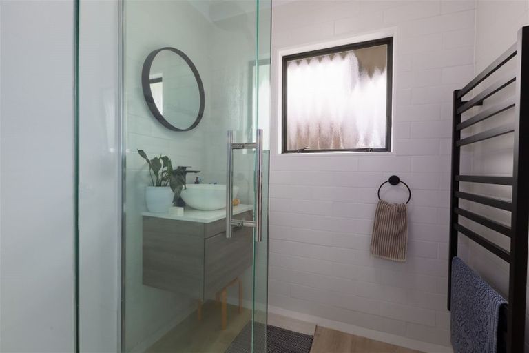 Photo of property in 34a Bowes Crescent, Strathmore Park, Wellington, 6022