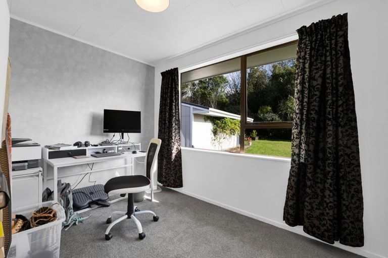 Photo of property in 5 Ngahere Street, Inglewood, 4330