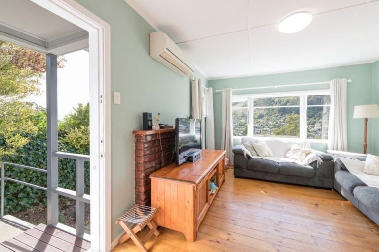 Photo of property in 20 Thompson Terrace, Toi Toi, Nelson, 7010