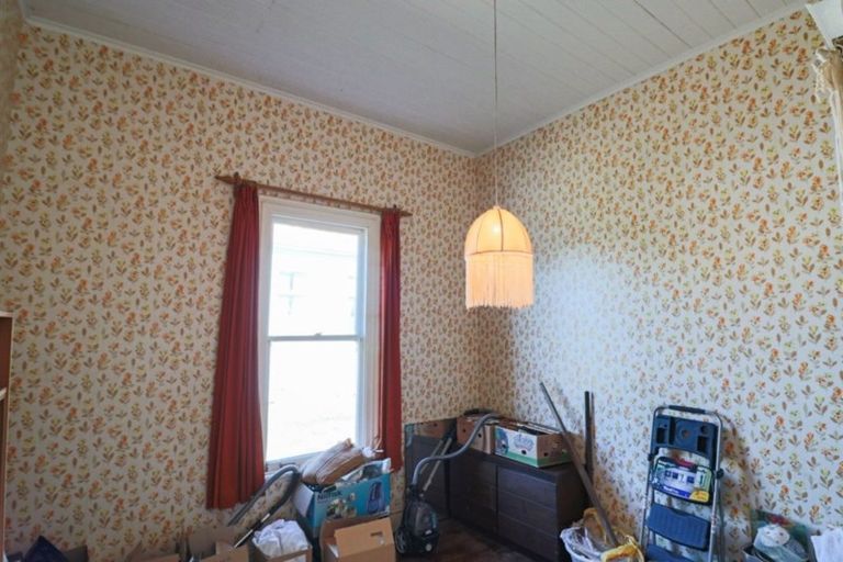 Photo of property in 10 Park Street, Foxton, 4814