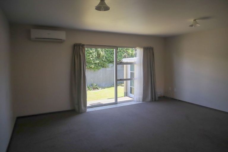 Photo of property in 2/55 Laurence Street, Waltham, Christchurch, 8011