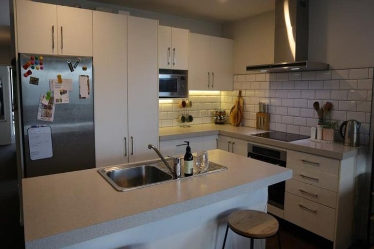 Photo of property in 9b Tonks Street, North New Brighton, Christchurch, 8083