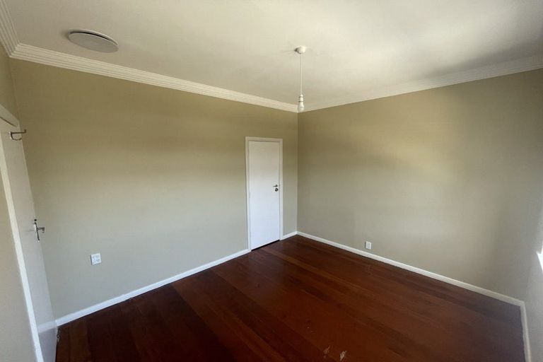 Photo of property in 923 High Street, Avalon, Lower Hutt, 5011