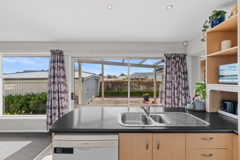 Photo of property in 92 Hoon Hay Road, Hoon Hay, Christchurch, 8025