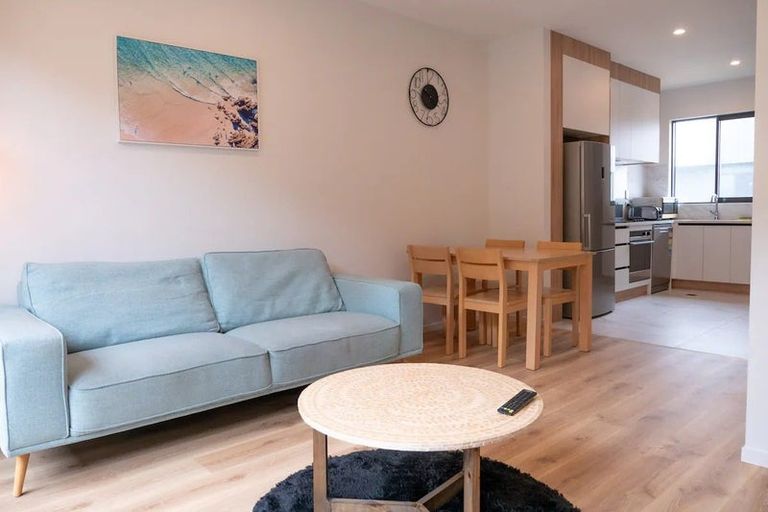 Photo of property in 67c Divich Avenue, Te Atatu South, Auckland, 0610