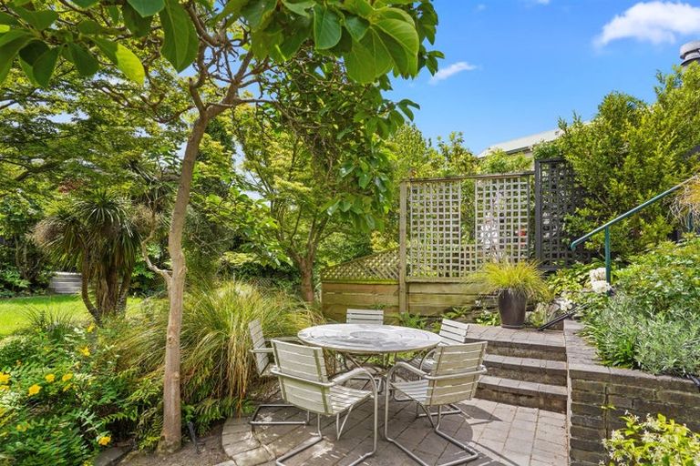 Photo of property in 29a Chepstow Avenue, Fendalton, Christchurch, 8052