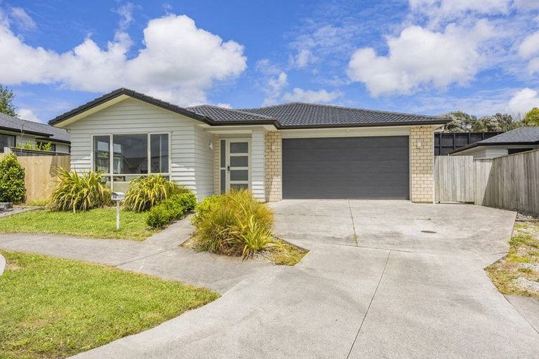 Photo of property in 19 Ahorangi Road, Silverdale, 0932