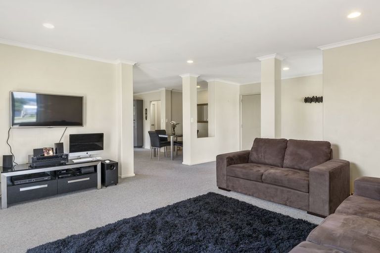 Photo of property in 707 Gloucester Road, Papamoa Beach, Papamoa, 3118