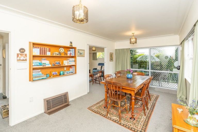 Photo of property in 8 Hillary Street, Chedworth, Hamilton, 3210