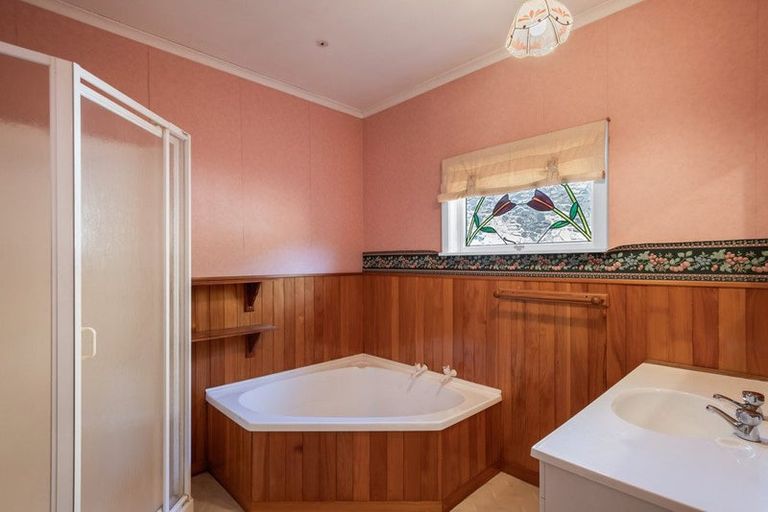 Photo of property in 6 Wi Pere Street, Manakau, Levin, 5573