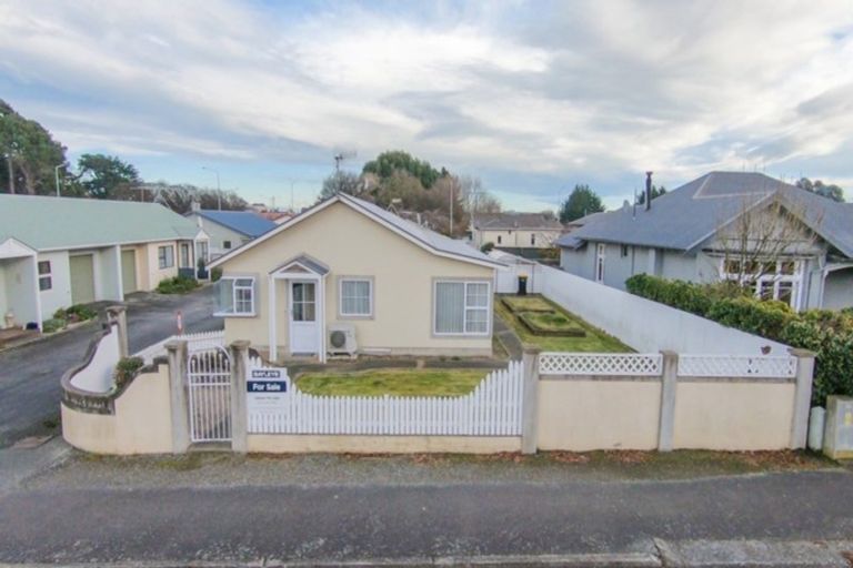 Photo of property in 2h Macmaster Street, Richmond, Invercargill, 9810
