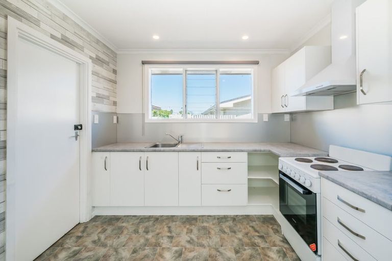 Photo of property in 12a Callender Terrace, Paraparaumu Beach, Paraparaumu, 5032