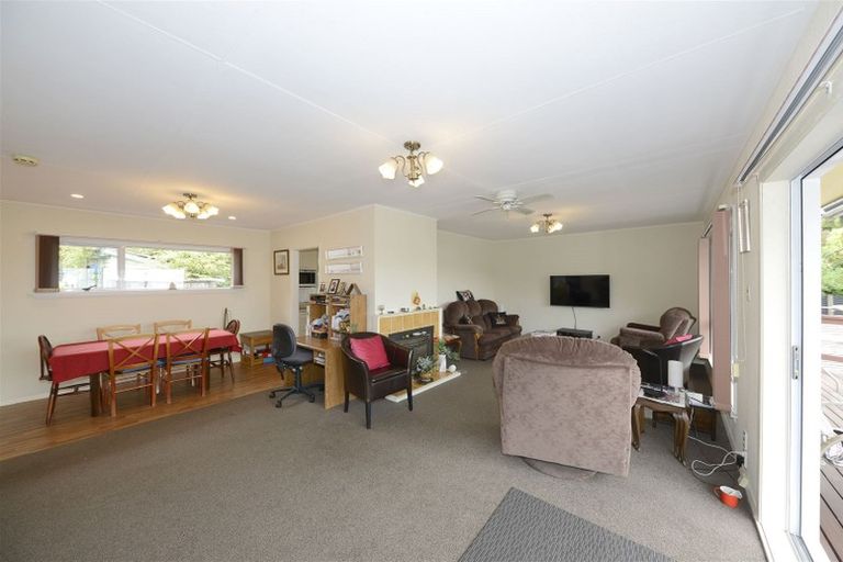 Photo of property in 82 Saint Davids Street, Lyttelton, 8082