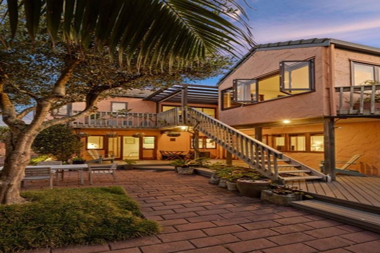 Photo of property in 6a Noel Avenue, Orewa, 0931