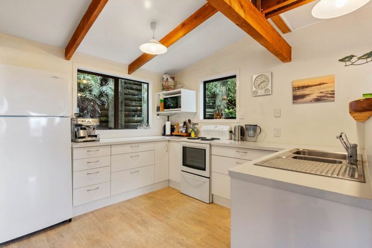 Photo of property in 8 Kapakapa Road, Opoutere, Whangamata, 3691