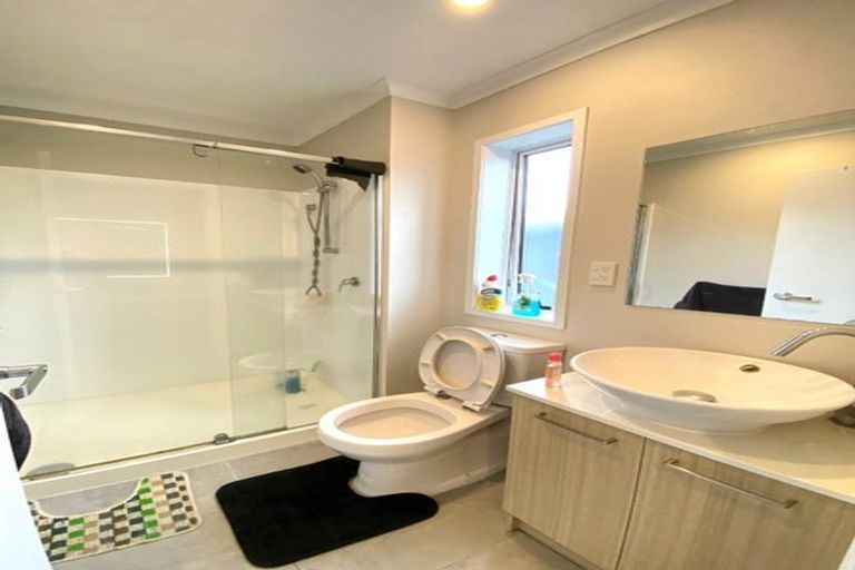 Photo of property in 21 Joseph Street, Flat Bush, Auckland, 2019