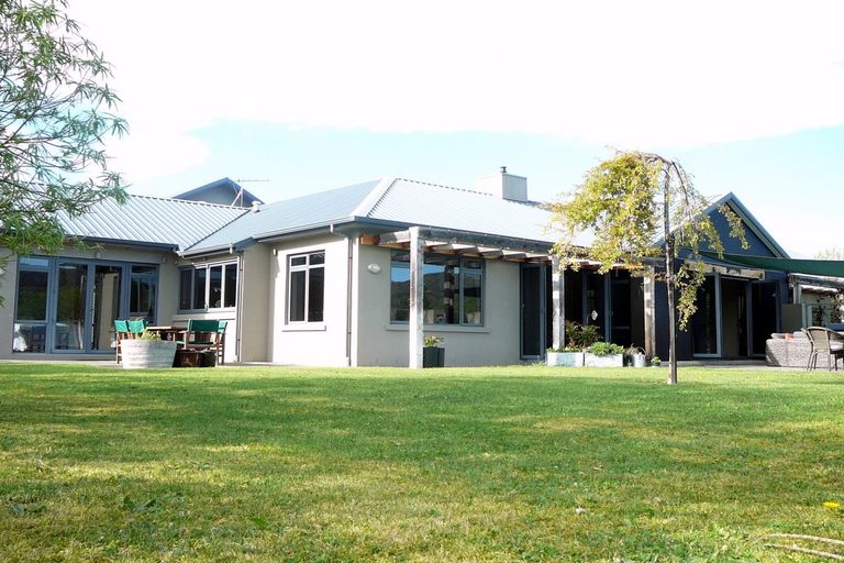 Photo of property in 37g Young Lane, Clyde, Alexandra, 9391