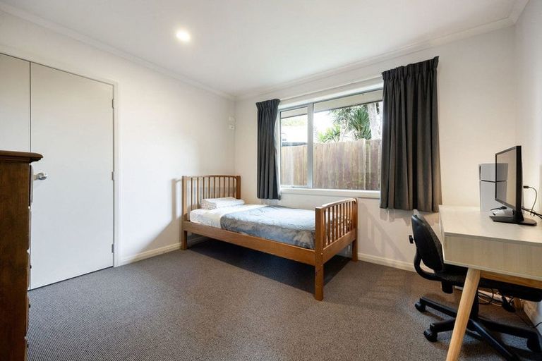 Photo of property in 18 Brancaster Place, Cambridge, 3434