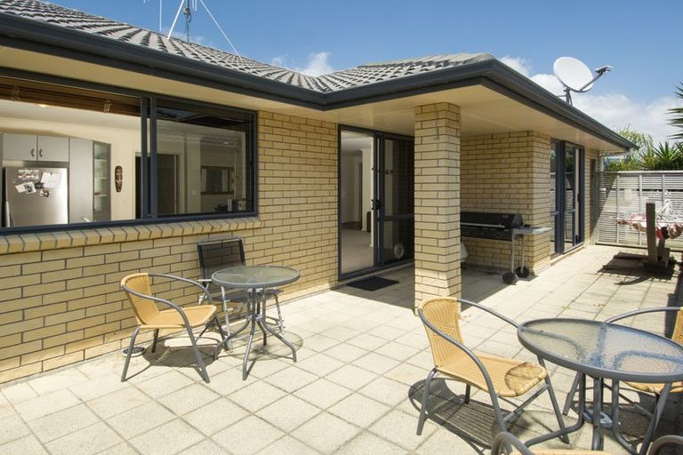 Photo of property in 707 Gloucester Road, Papamoa Beach, Papamoa, 3118