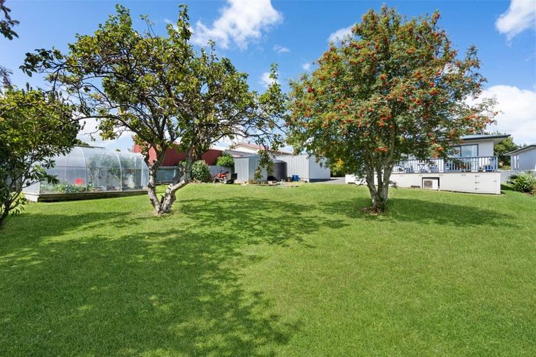 Photo of property in 8 Macandrew Street, Owaka, 9535