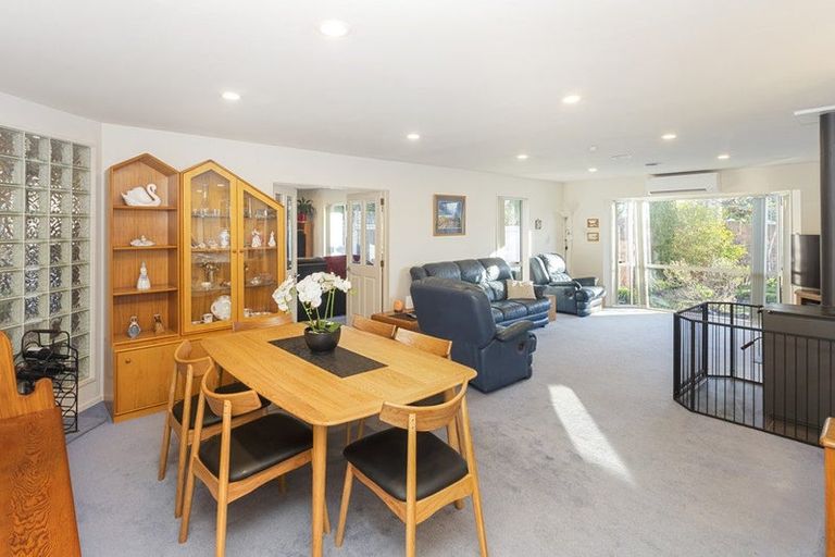 Photo of property in 10 Cordyline Place, Waimairi Beach, Christchurch, 8083