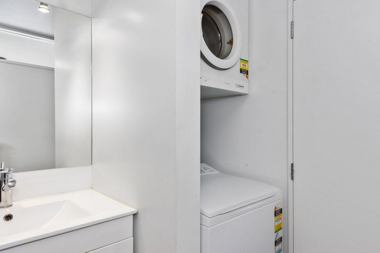 Photo of property in 16/20 Stanmore Road, Phillipstown, Christchurch, 8011