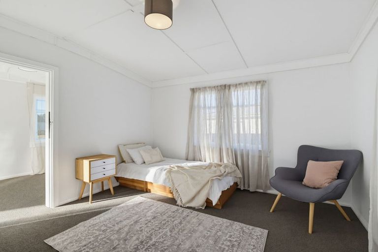 Photo of property in 23 Porritt Place, Waipukurau, 4200
