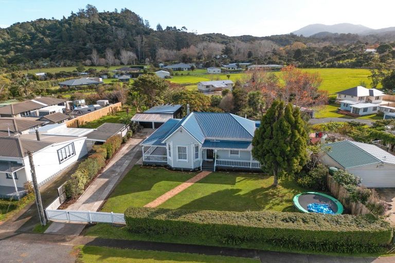 Photo of property in 1205 Rings Road, Coromandel, 3506