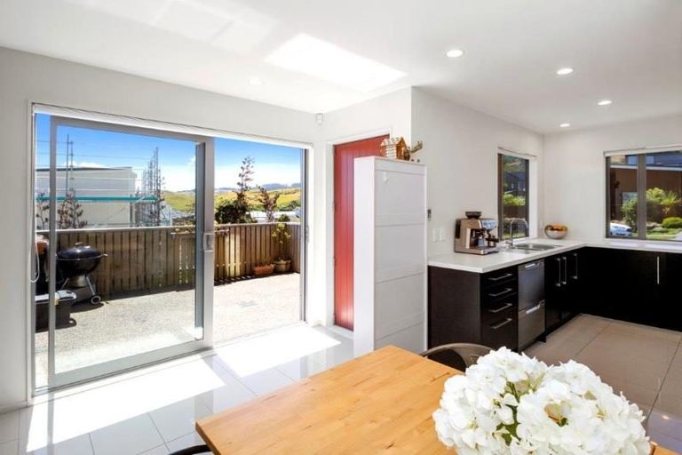 Photo of property in 63 Woodridge Drive, Woodridge, Wellington, 6037