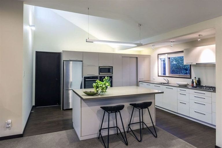 Photo of property in 1/38 Glandovey Road, Fendalton, Christchurch, 8052