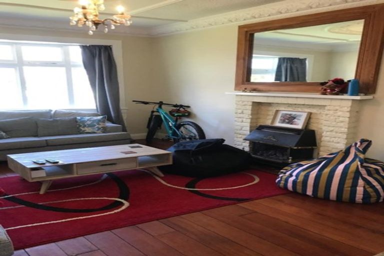 Photo of property in 14 Hildreth Street, Karori, Wellington, 6012