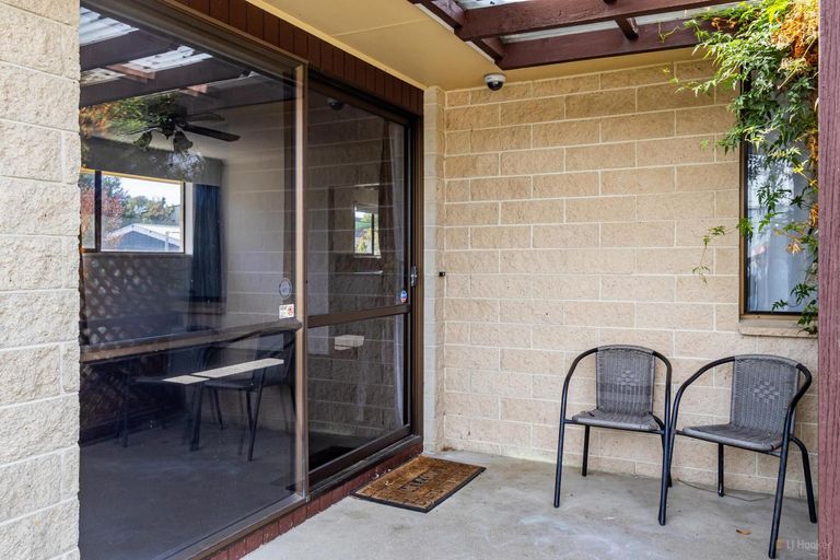 Photo of property in 5a Innes Street, Waimate, 7924