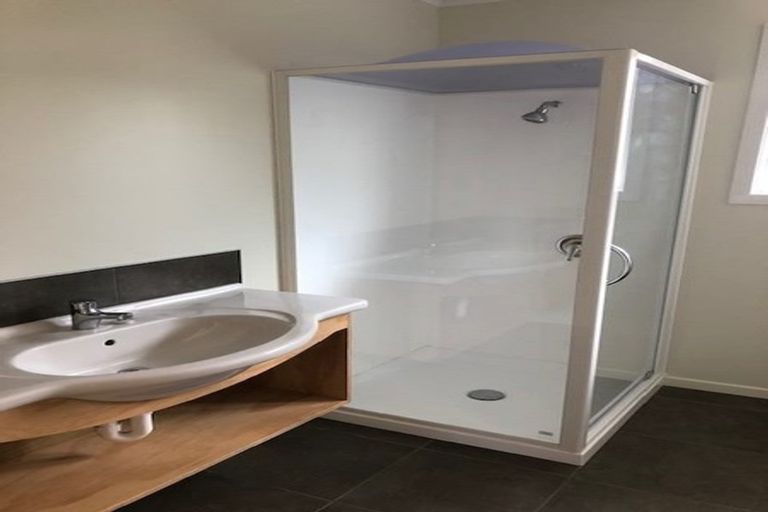 Photo of property in 6 Barrow Place, Te Puke, 3119