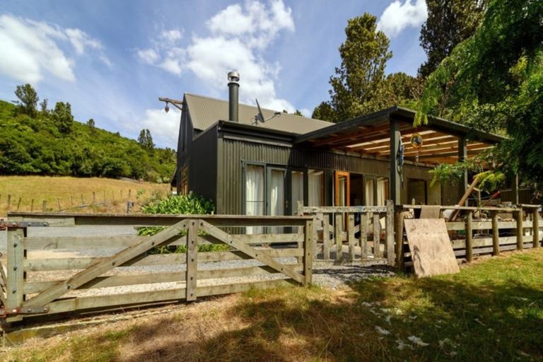 Photo of property in 360 Spencer Road, Lake Tarawera, Rotorua, 3076