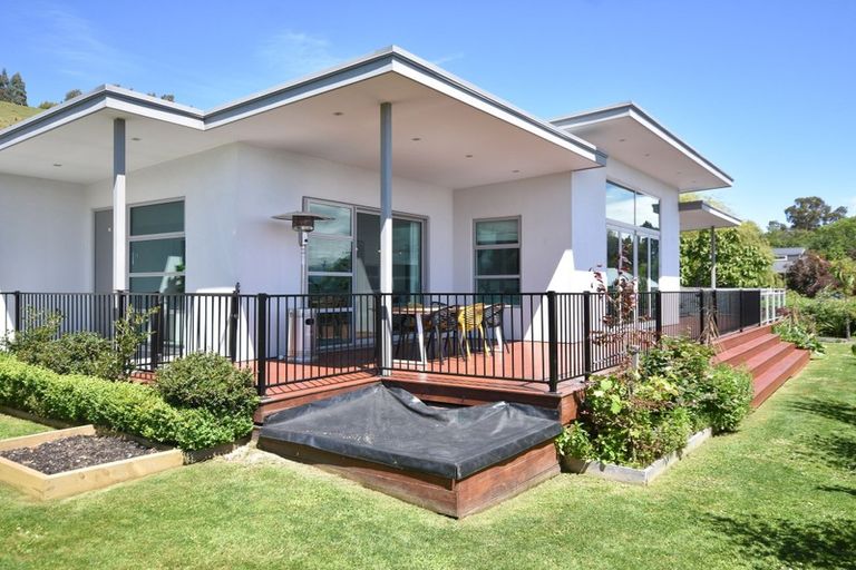 Photo of property in 80 Riccarton Road East, East Taieri, Mosgiel, 9024