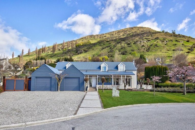 Photo of property in 7 Gretton Way, Lower Shotover, Queenstown, 9371