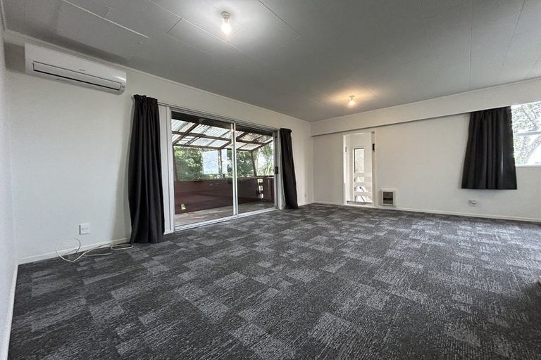 Photo of property in 26 Pooks Road, Ranui, Auckland, 0612