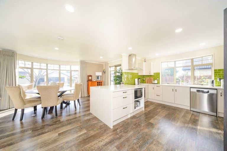 Photo of property in 15 Washington Parade, Milson, Palmerston North, 4414