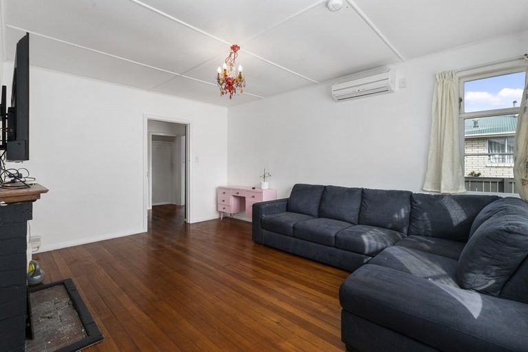 Photo of property in 3 Bridger Place, Eltham, 4322